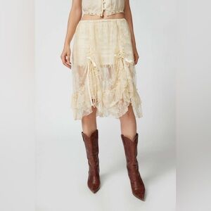 Kimchi Blue Maeve Sheer Lace Midi Skirt XS NWOT